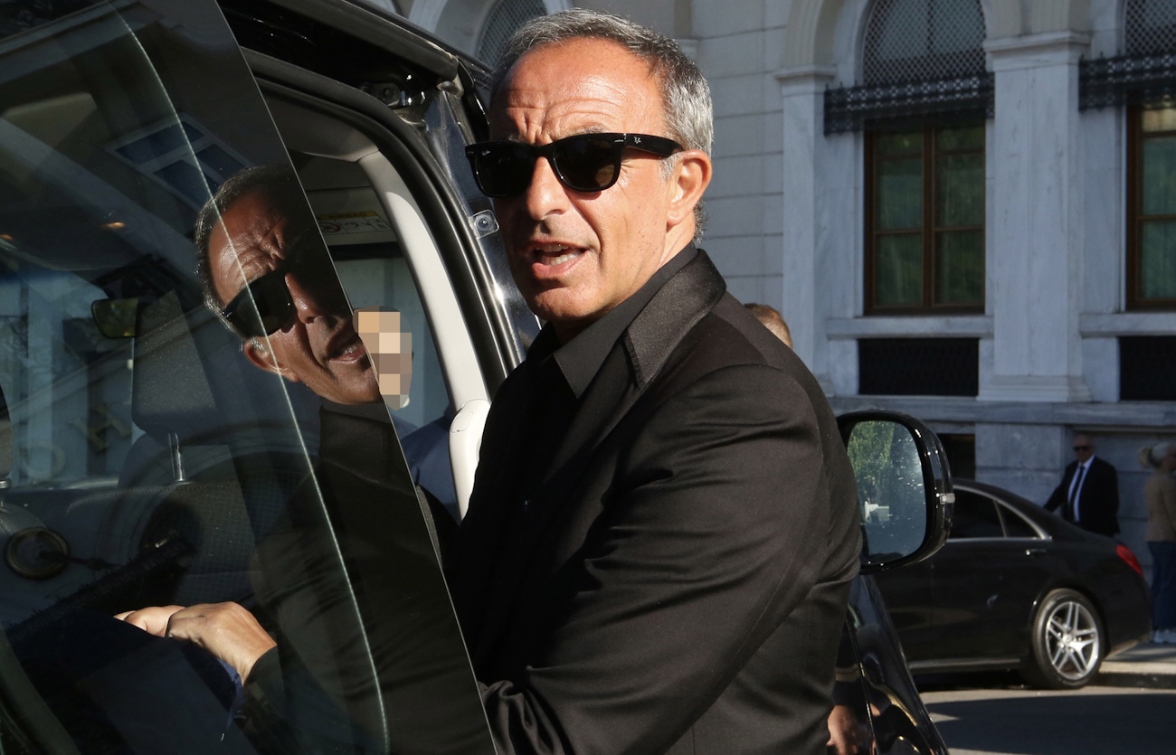 Νίκος Αλιάγας: «Η ωραιότερη φωτογραφία και η πιο σκληρή που έχω βγάλει στη ζωή μου ήταν την ώρα της κηδείας του πατέρα μου»