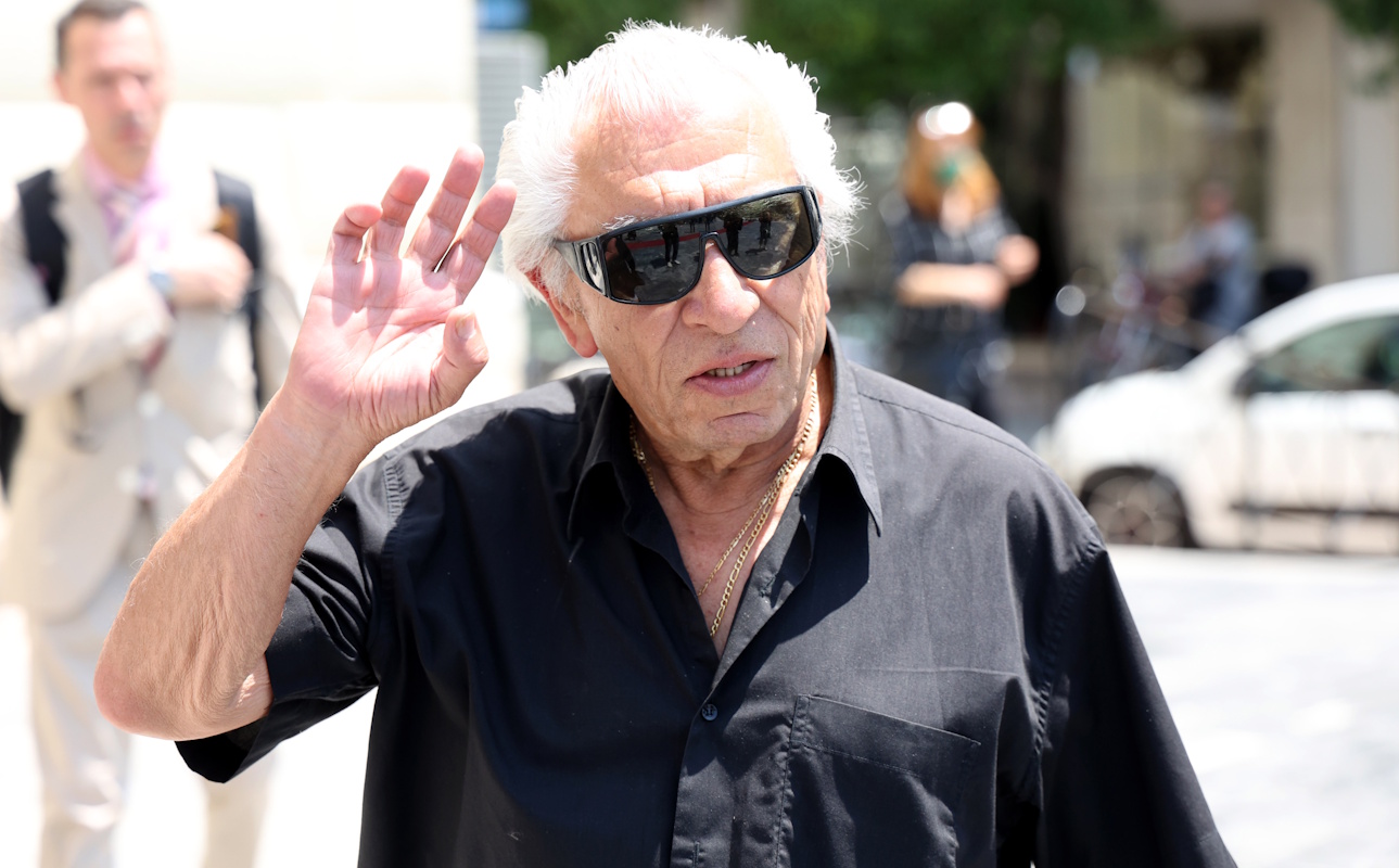 Ο Τάσος Μπουγάς για τους γιατρούς του Γιώργου Μαζωνάκη: «Το κάνανε για να τα παίρνουνε, τι θα τα κάνουν τα λεφτά;»