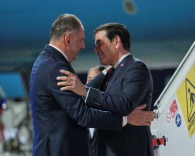 Greek Foreign Minister George Gerapetritis welcomes US Secretary of State Marco Rubio upon his arrival at Eleftherios Venizelos International Airport in Spata, near Athens, Greece, October 6, 2026. Mark Schiefelbein