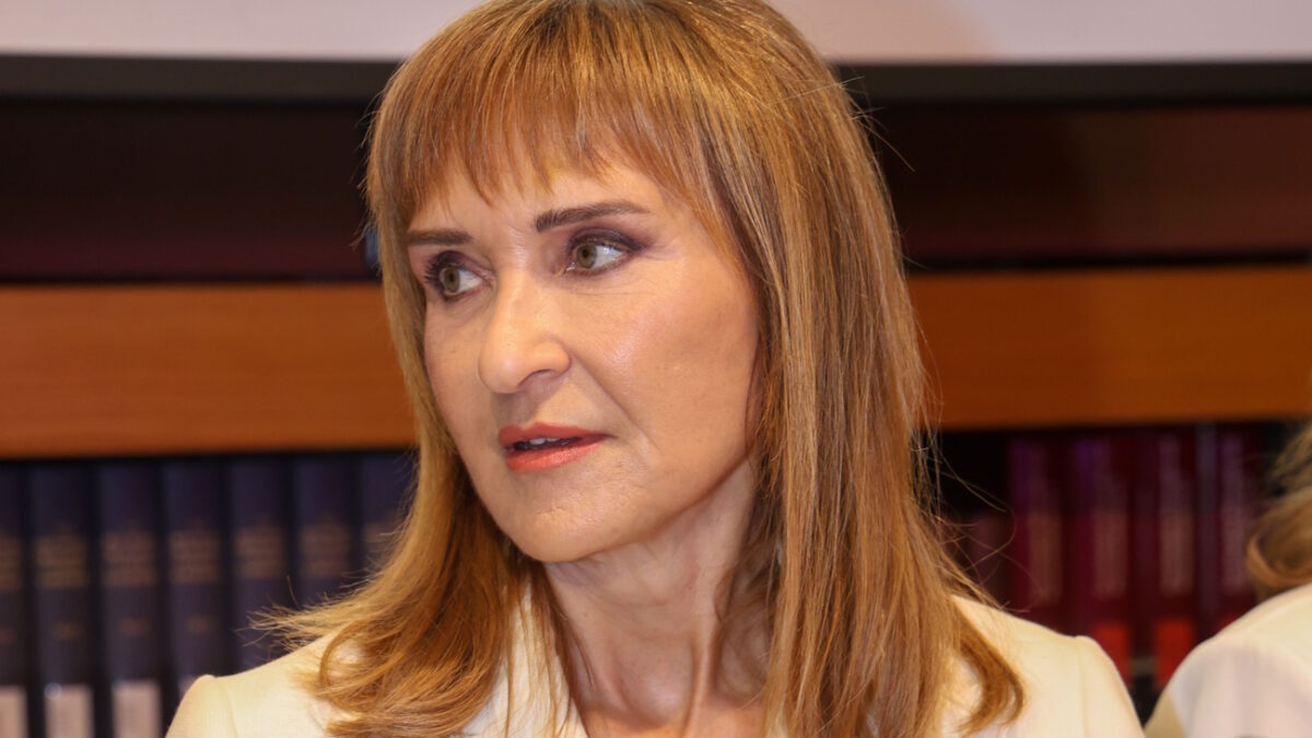 Μάρα Ζαχαρέα