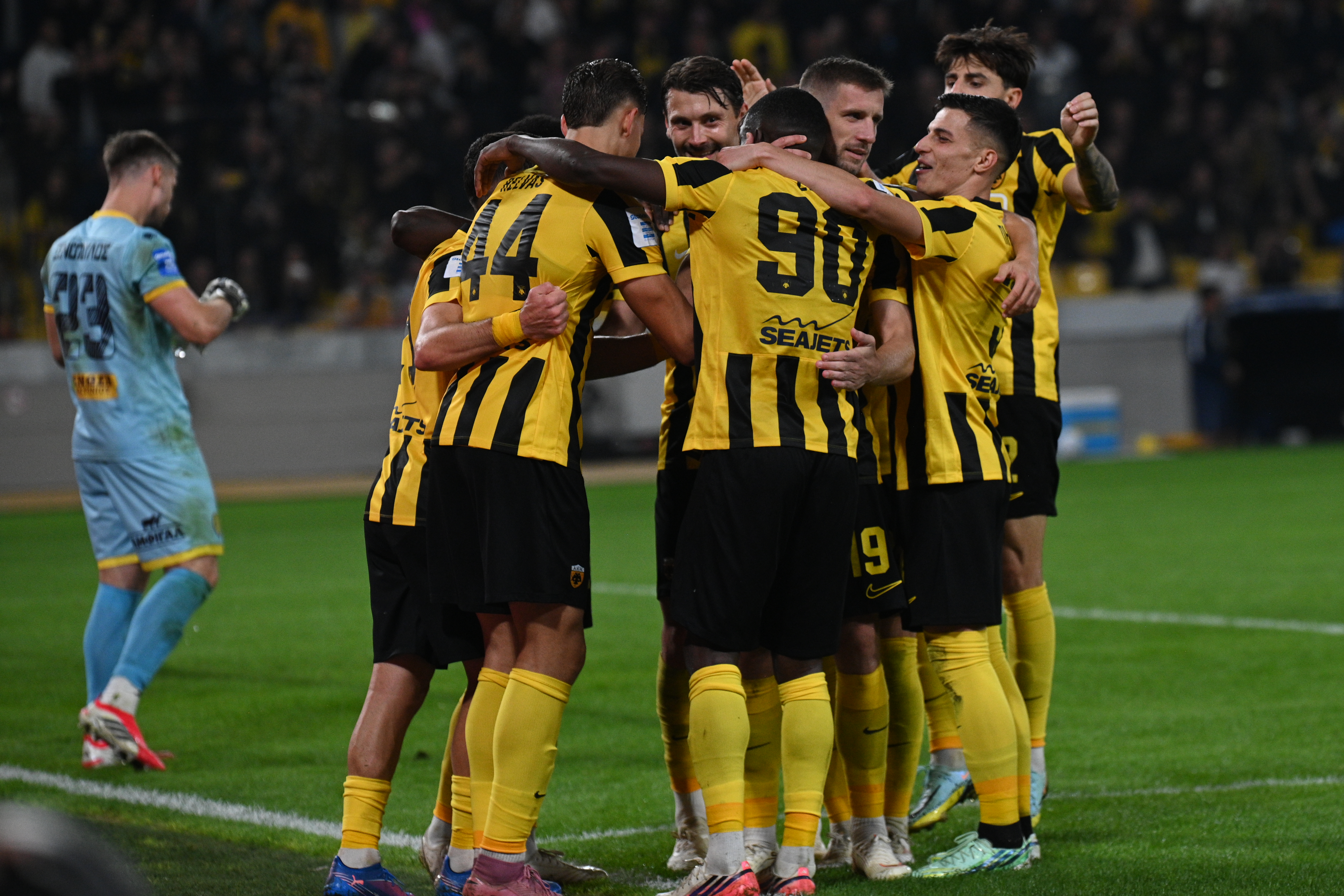 ΑΕΚ – Παναιτωλικός 5-0: «Πολυβόλα» στην Allwyn Arena και επιστροφή στις νίκες για την Ένωση