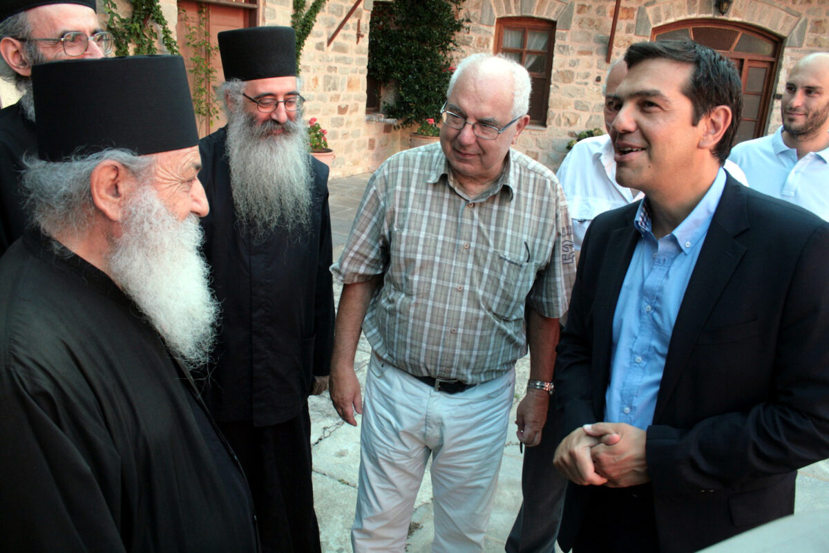 Ο Τσίπρας ξανά στο Αγιο Όρος μετά από 12 χρόνια - Τότε ως αρχηγός της αντιπολίτευσης, τώρα ως πρόεδρος της ΕΛΑΣ