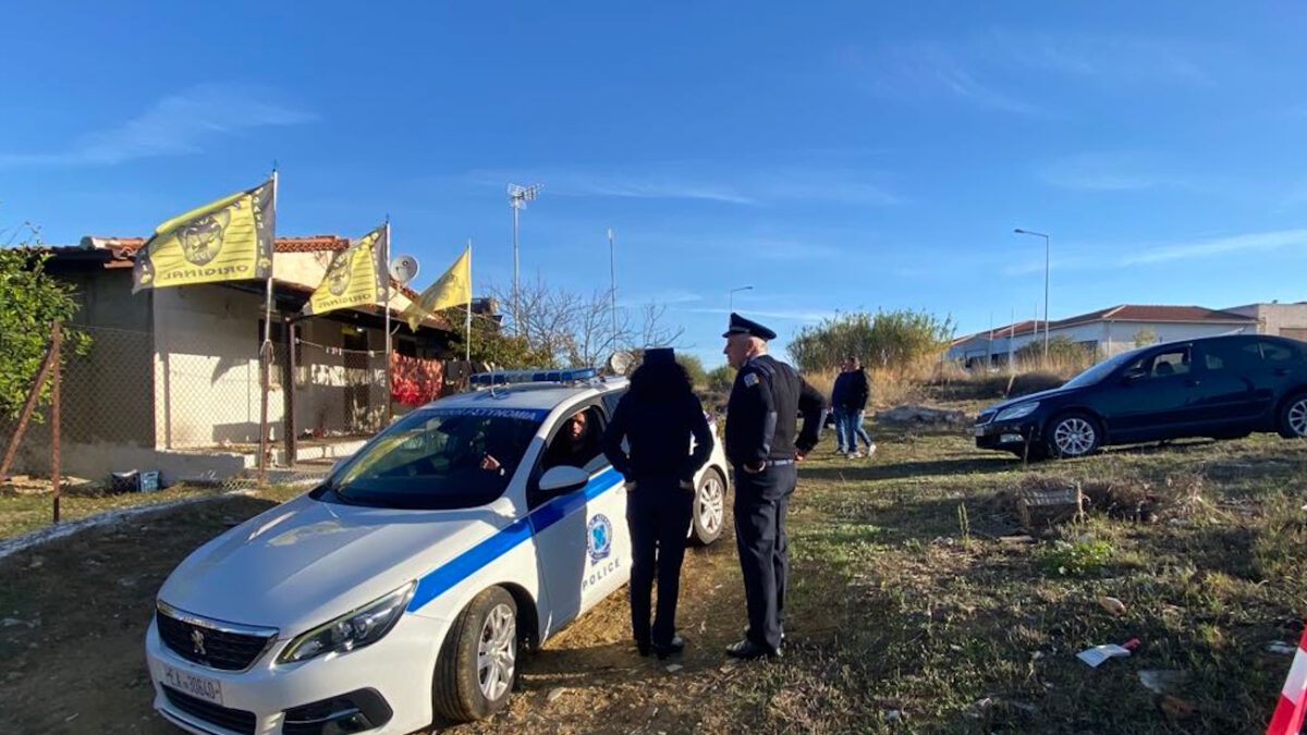 Αδέρφια έθαψαν τη μητέρα τους στον κήπο