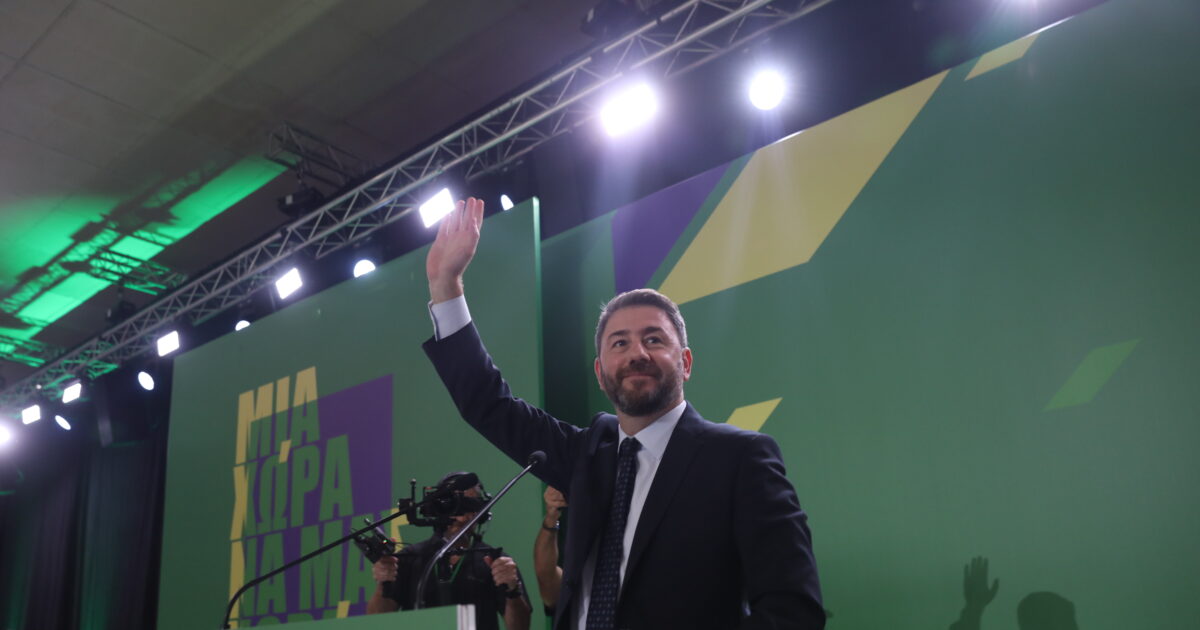 Χαμόγελα στο ΠΑΣΟΚ μετά την ομιλία Ανδρουλάκη στο Αιγάλεω και πρόσω ολοταχώς για τη «Νέα Αλλαγή» Χαμόγελα στο ΠΑΣΟΚ μετά την ομιλία Ανδρουλάκη στο Αιγάλεω και πρόσω ολοταχώς για τη «Νέα Αλλαγή»