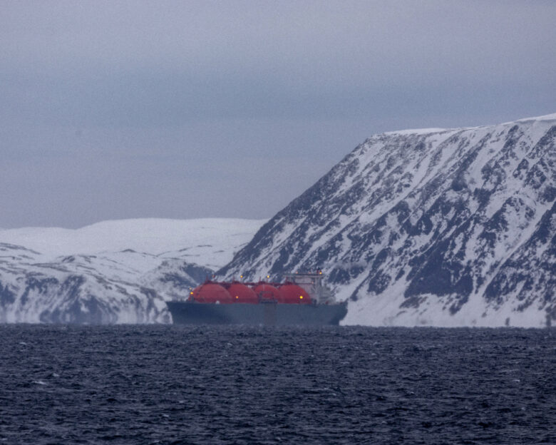 Arctic / Oil
