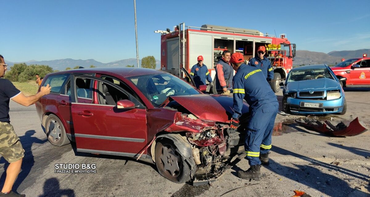 Σφοδρή σύγκρουση αυτοκινήτων με 4 τραυματίες