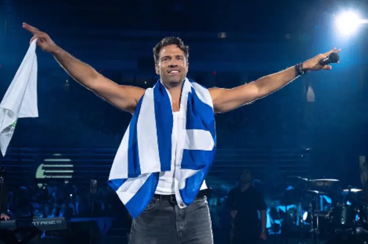 Ο Κωνσταντίνος Αργυρός σε φωτογραφία που δημοσιοποίησε η Αλεξάνδρα Νίκα στο Instagram