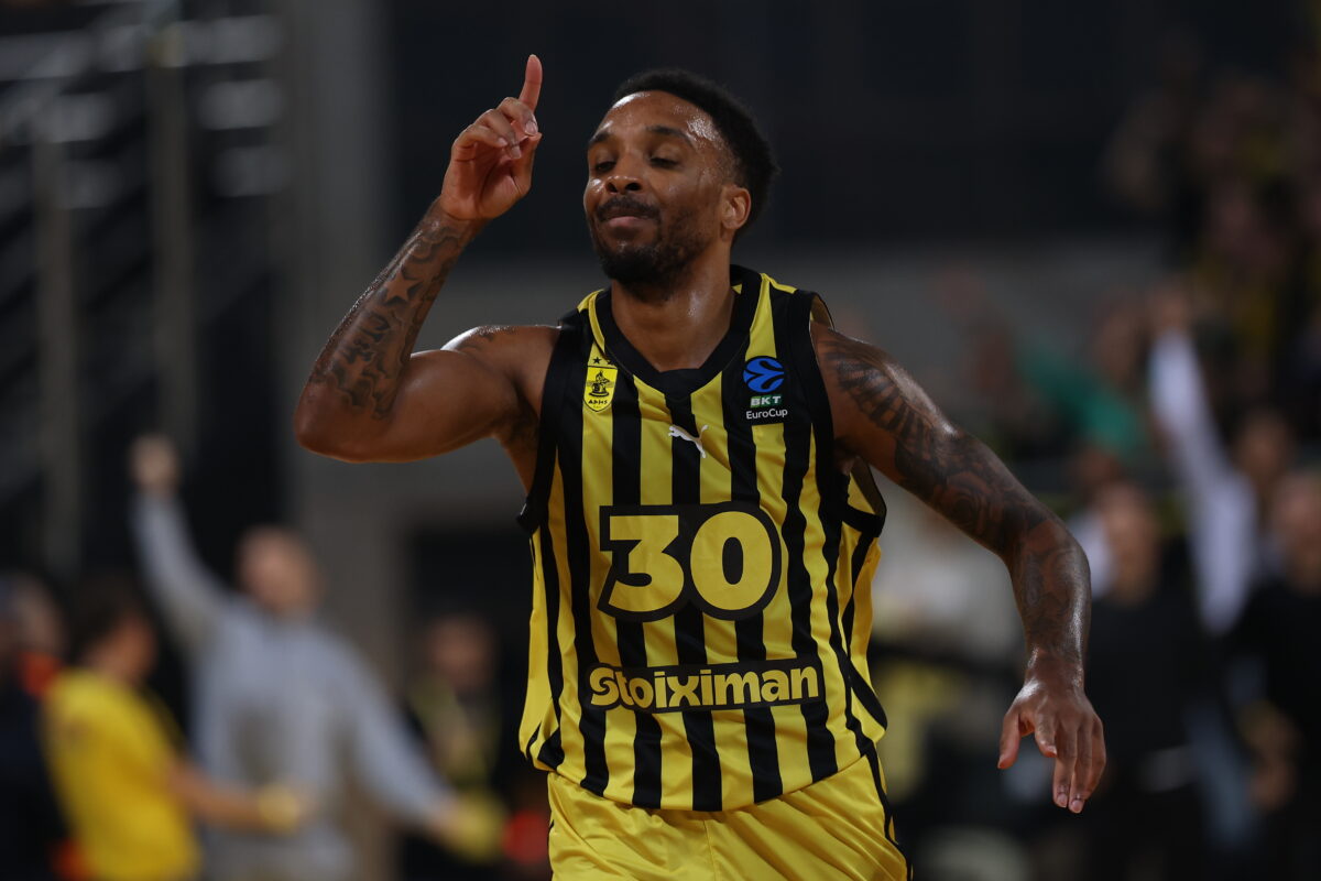 Αρης - Ντερτόνα 88-68: Οι Θεσσαλονικείς έκαναν το 3/3 στο Eurocup με Μόργκαν και Ρόμπινσον-Ερλ