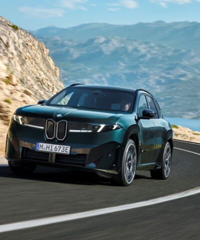 BMW iX3 M60 xDrive με 612 ίππους και αυτονομία έως 754 χλμ.