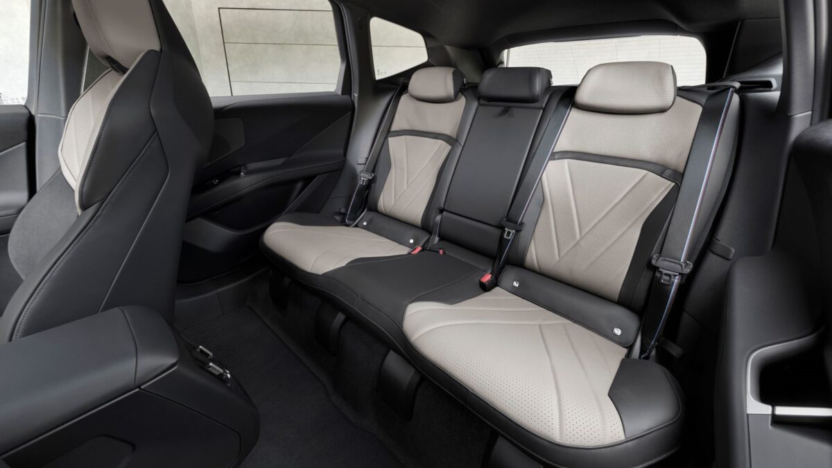 bmw ix m drive