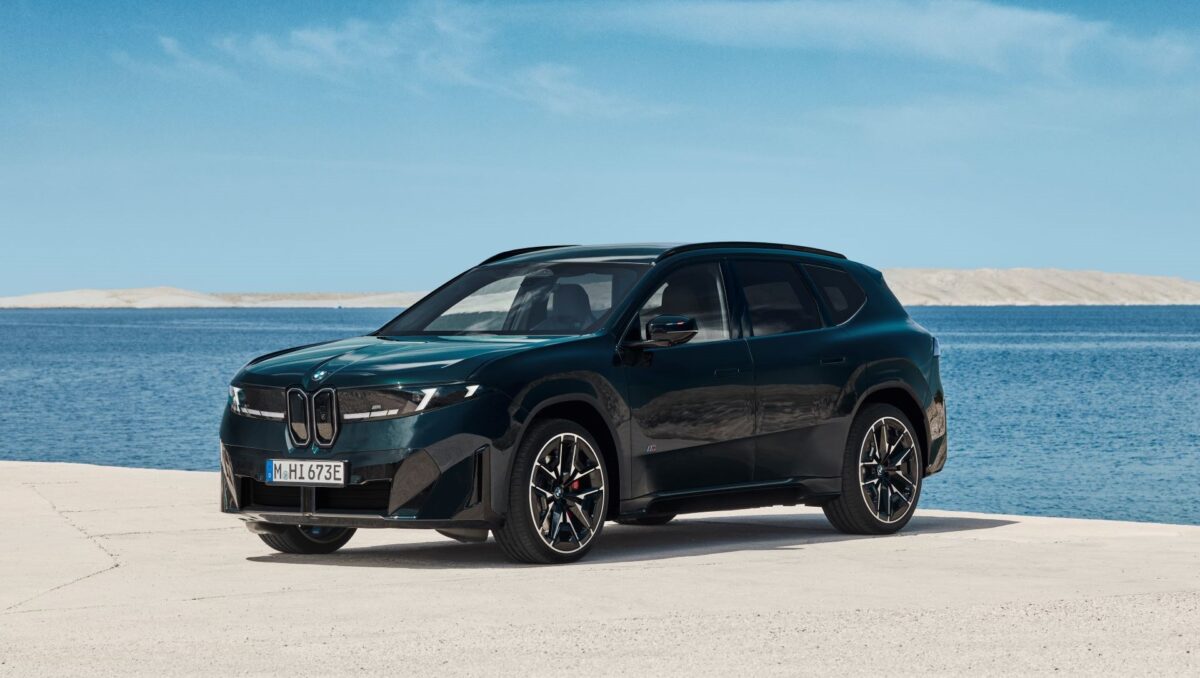 bmw ix m drive
