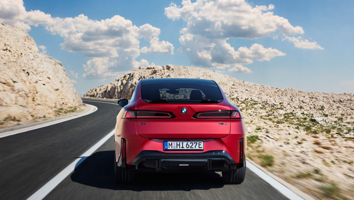 bmw ix m drive