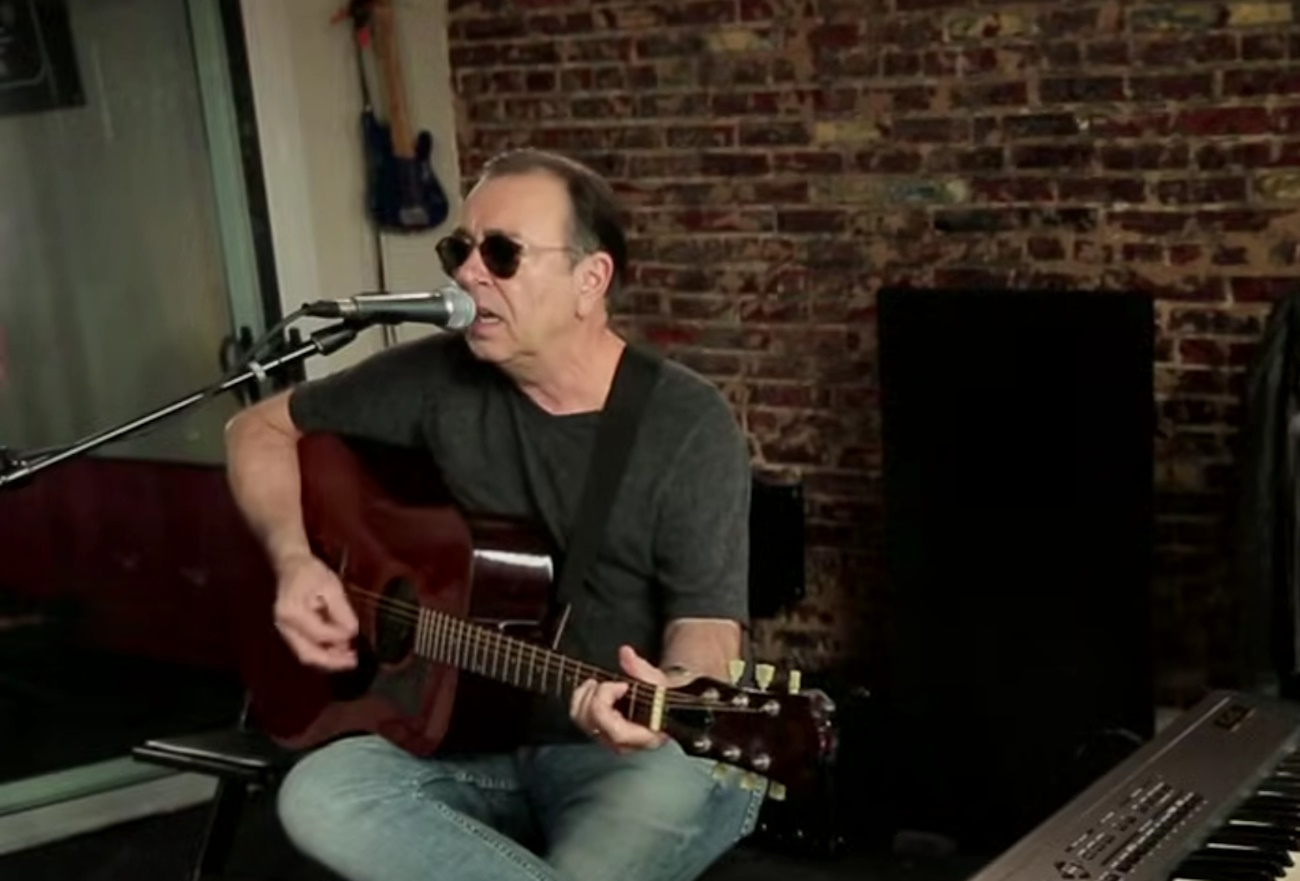 Πέθανε ο David Surkamp, ιδρυτής του συγκροτήματος Pavlov’s Dog – Ερμήνευσε το εμβληματικό «Julia»