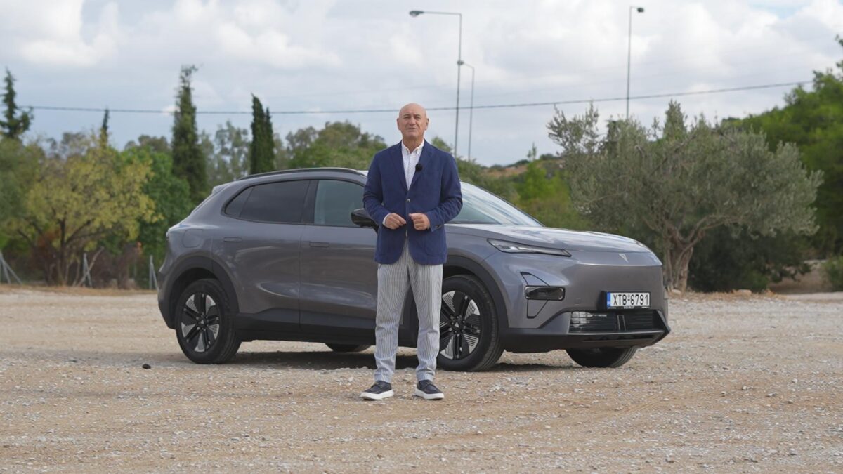Το εντυπωσιακό DEEPAL S05 με Ultra Plug-in Hybrid τεχνολογία, 100 ηλεκτρικά χιλιόμετρα και 1.060 συνολικά