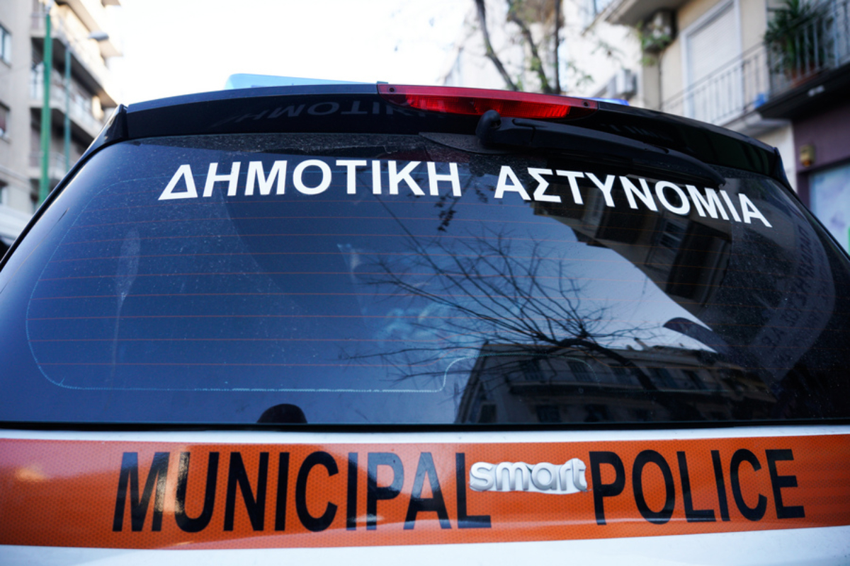 Δημοτική Αστυνομία 2.0 - Νέες αρμοδιότητες με λειτουργία σε 24ωρη βάση, αλεξίσφαιρα γιλέκα, κλομπ και δικαίωμα να συλλαμβάνει