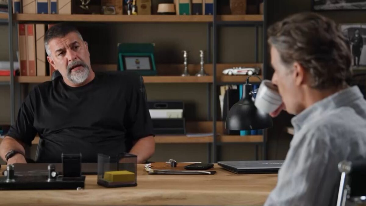 Δύο μαύρα πουκάμισα – επόμενα επεισόδια: Ένα παθιασμένο φιλί φέρνει την Μαρκέλλα και τον Μανούσο πιο κοντά