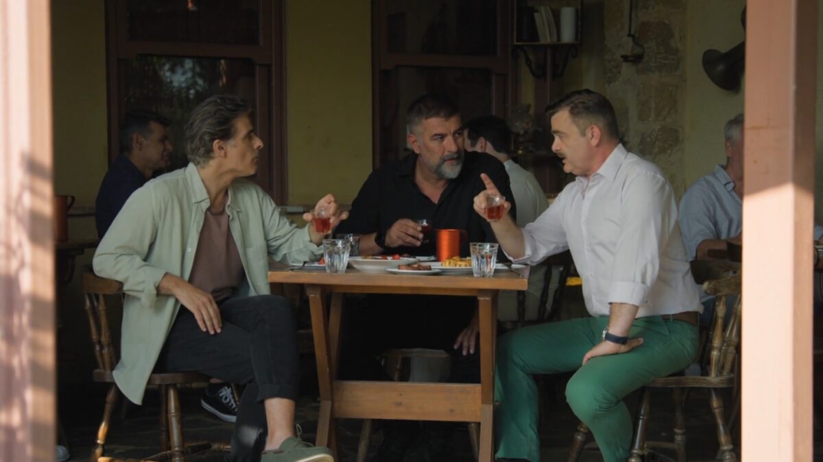 Δύο μαύρα πουκάμισα – επόμενο επεισόδιο: Ένα μήνυμα του Μιχάλη απειλεί να τινάξει τα πάντα στον αέρα