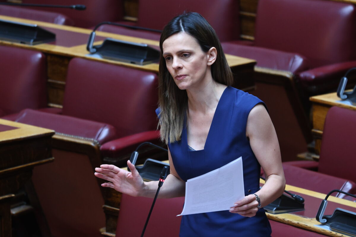 Έφη Αχτσιόγλου