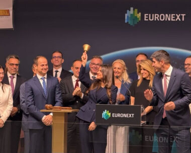Πρεμιέρα στο Euronext Athens για την Capital Maritime Finance του Βαγγέλη Μαρινάκη