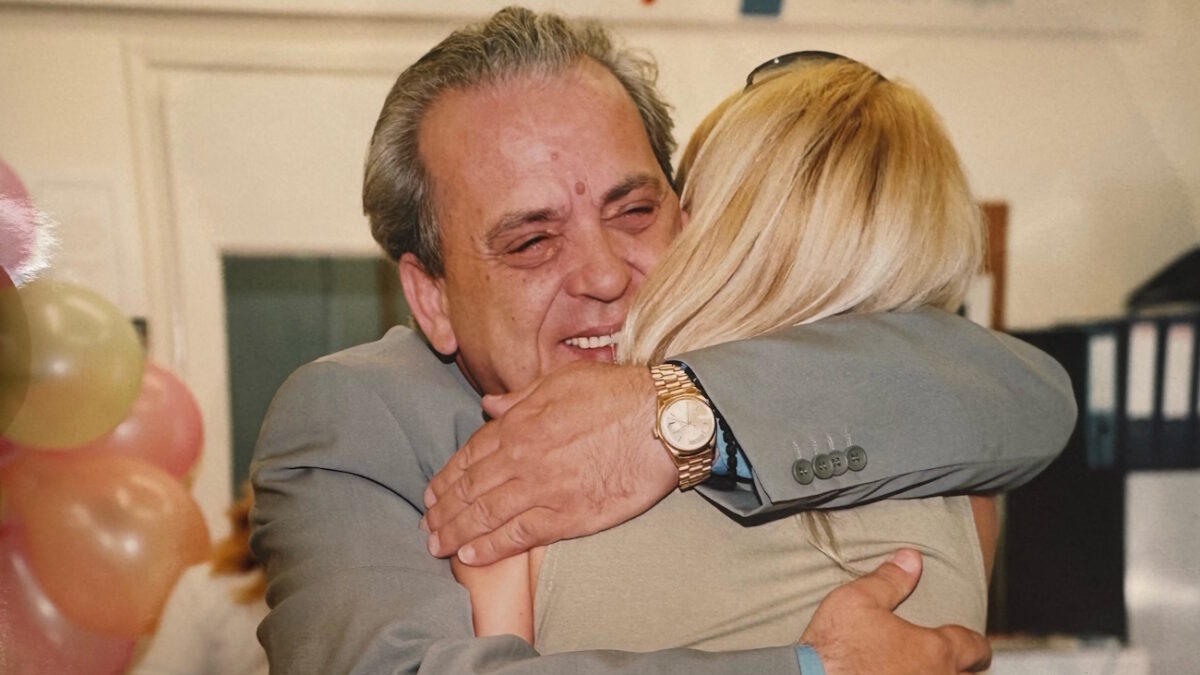 Έλενα Ράπτη