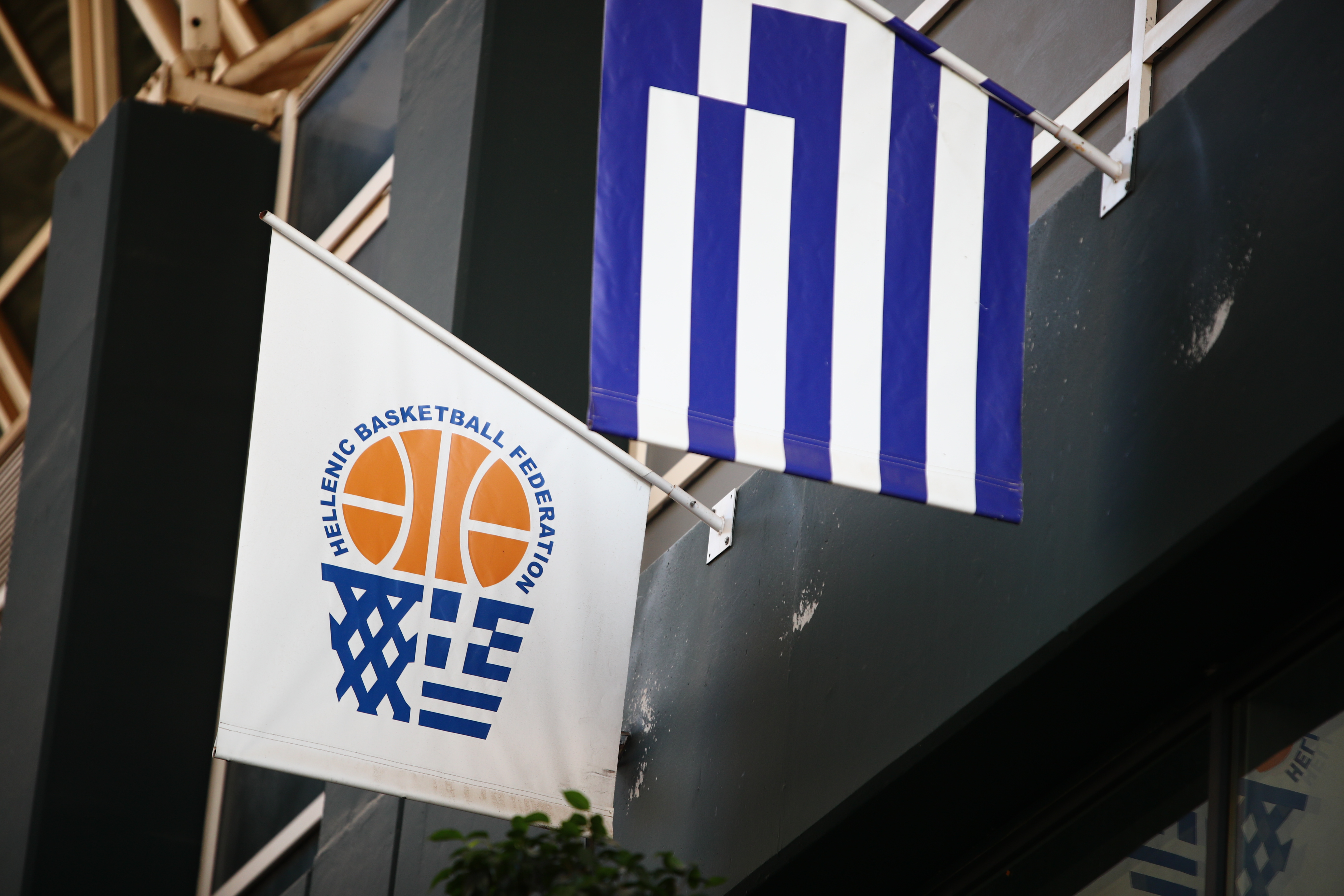 ΕΟΚ για το Basketgate: «Σεβασμός στη Δικαιοσύνη, τη Δευτέρα θα αποφασίσουμε για το σύνολο των εμπλεκόμενων προσώπων»