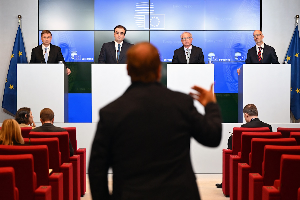 Bloomberg: Το «όχι» του Eurogroup σε Ελλάδα και Ιταλία για επέκταση της δημοσιονομικής ευελιξίας ενόψει της ενεργειακής κρίσης
