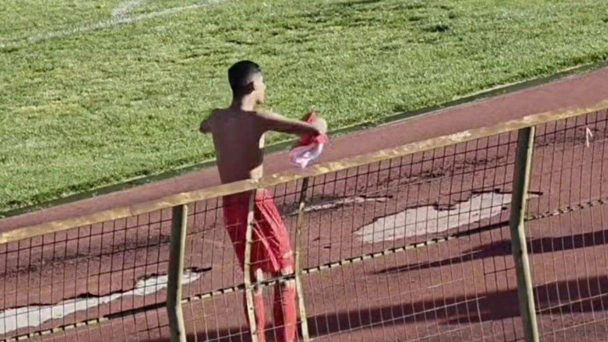 Μπάχαλο σε αγώνα στην Κοζάνη: Καυγάς προέδρου παικτών με το σκορ στο 8-0, διακοπή του αγώνα και επεισόδια που οδήγησαν στο αστυνομικό τμήμα