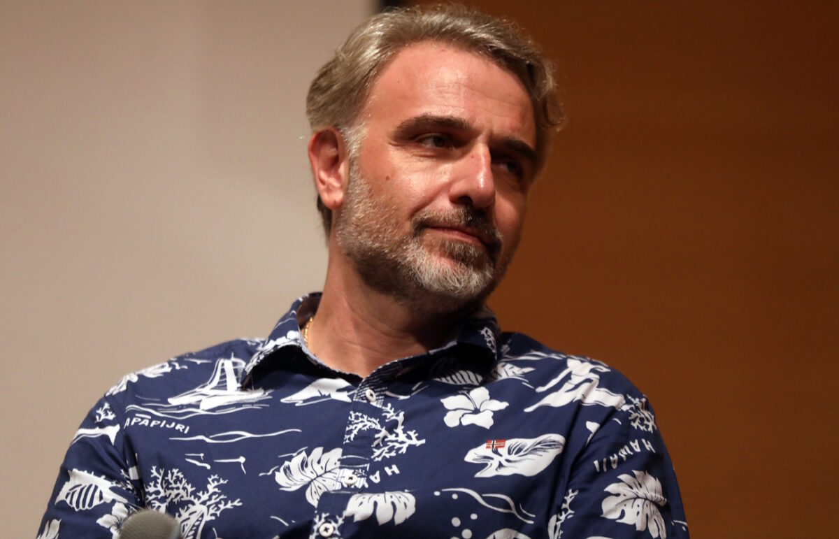 Φάνης Μουρατίδης: «Μία φορά μόνο έκανα μία δουλειά για τα χρήματα» | Επικαιρότητα στο PlusTV.gr