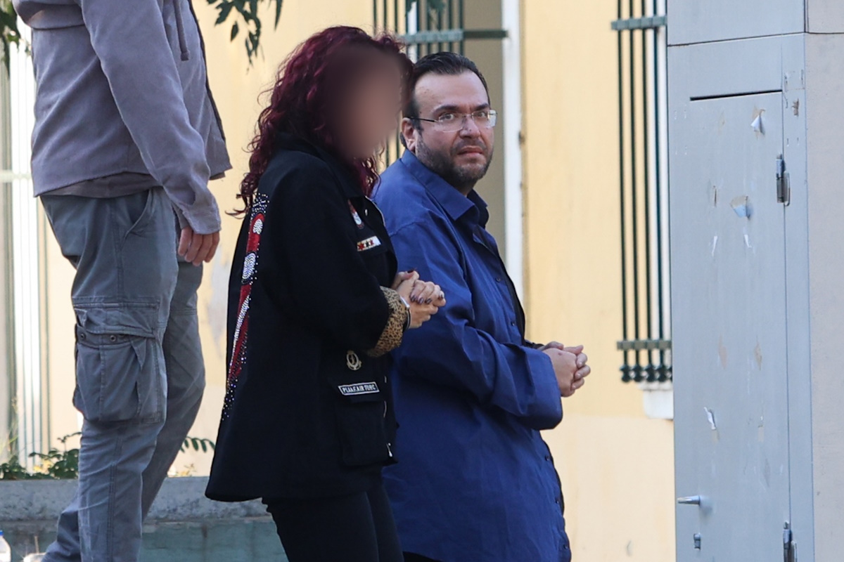 Φίλιππος Καμπούρης: «Πινγκ - πονγκ» το μπαλάκι των ευθυνών για το κύκλωμα που έκλεβε το Δημόσιο - Αλληλοκατηγορούνται σύζυγος και λογιστές