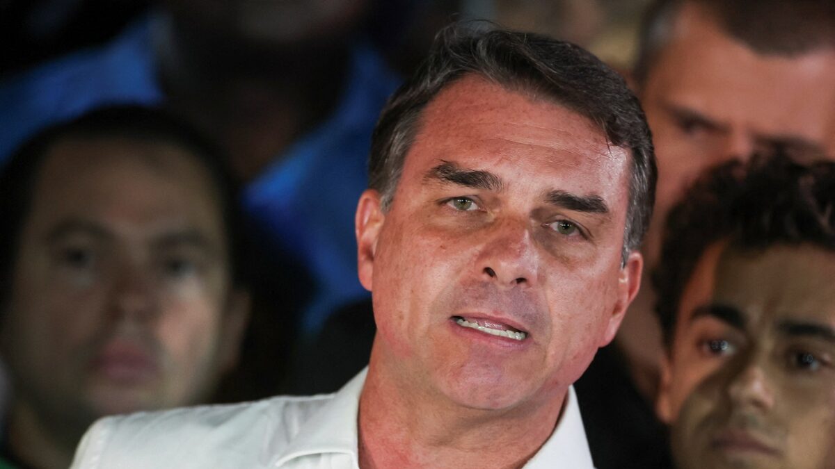 Φλάβιο Μπολσονάρο