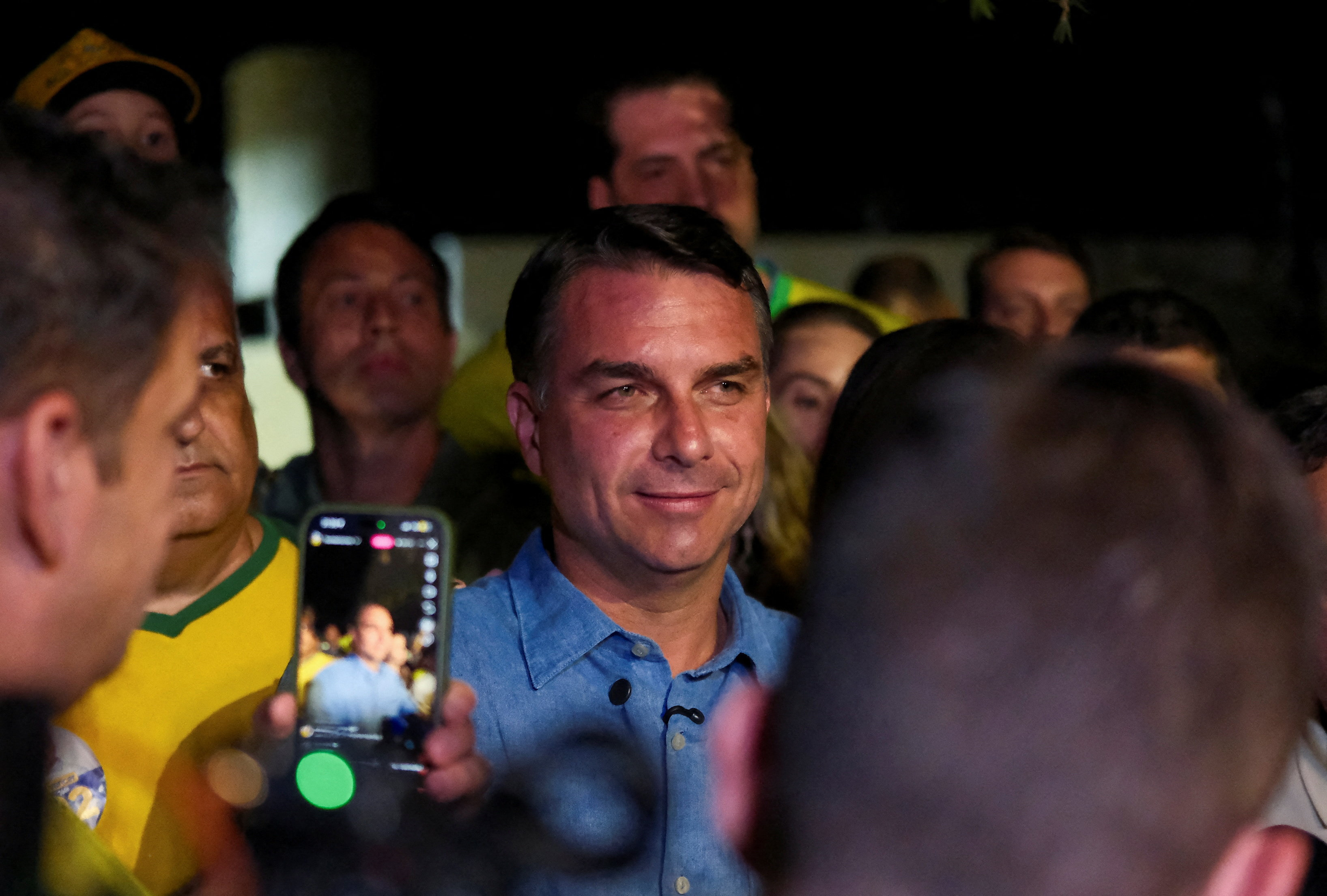 Εκλογές στη Βραζιλία: Ανατροπή με τον Φλάβιο Μπολσονάρο – Μάχη με τον Λούλα στο δεύτερο γύρο
