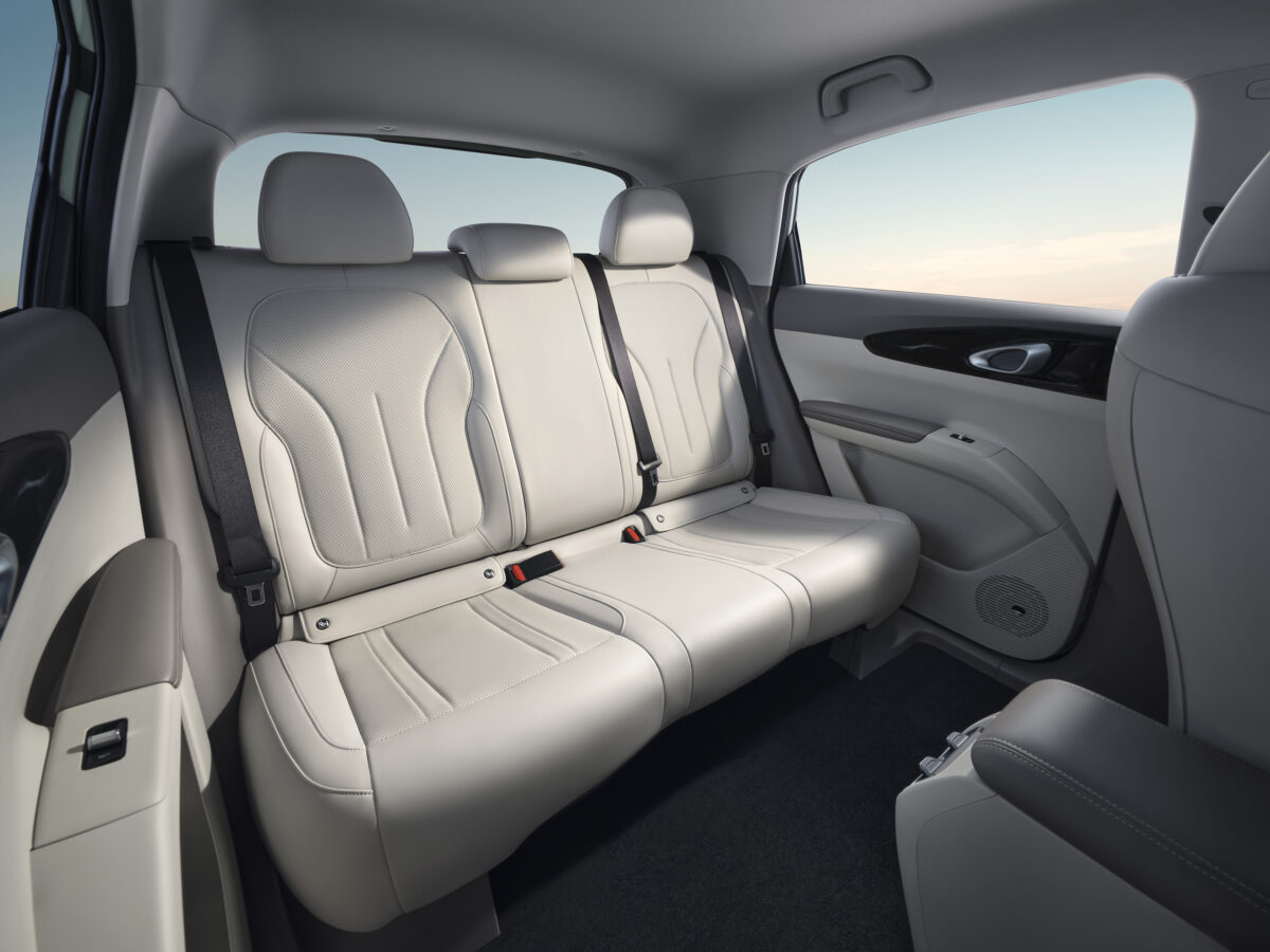 geely e