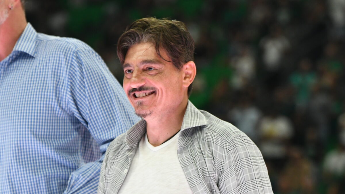 ΕΒΕΛΥΝ ΓΑΝΤΖΟΥΛΑ