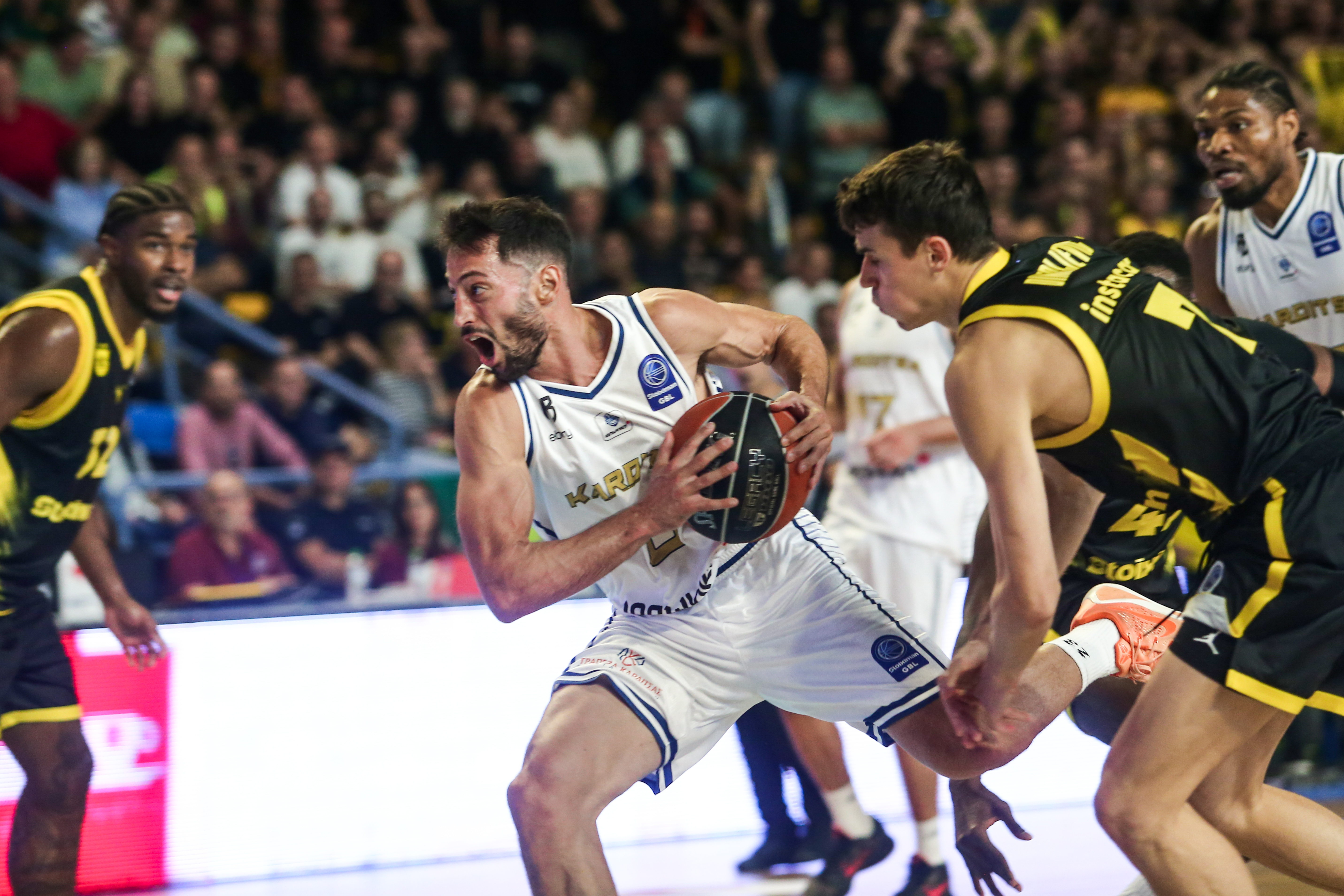 Καρδίτσα – Άρης 74-68: Σπουδαία νίκη των Θεσσαλών κόντρα στους ανανεωμένους Θεσσαλονικείς στην πρεμιέρα της GBL