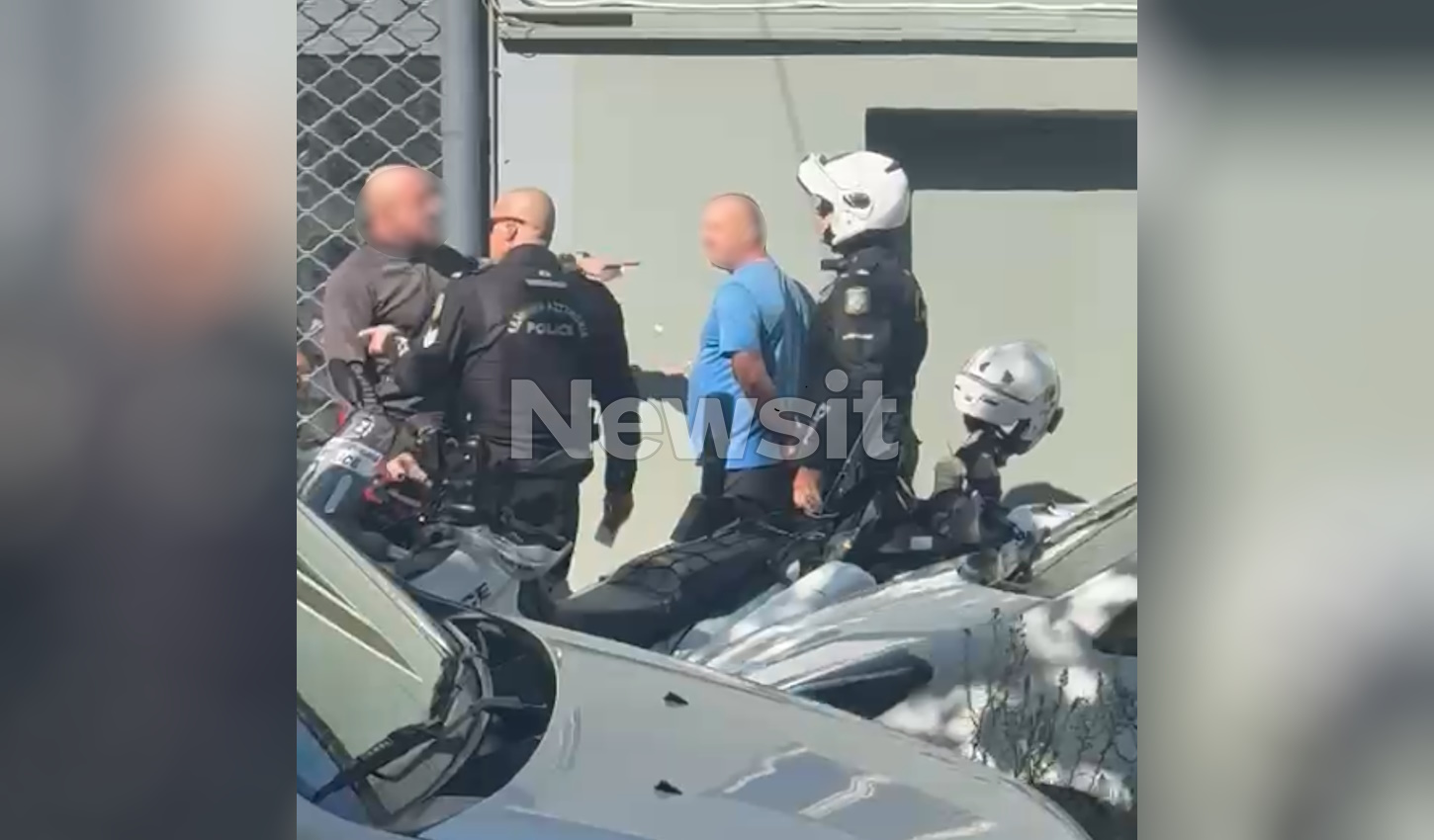 Νέα πλάνα με τον 55χρονο που απείλησε με τσεκούρι την οδηγό στην Ιερά Οδό: Καρέ - καρέ η επίθεση και η σύλληψή του