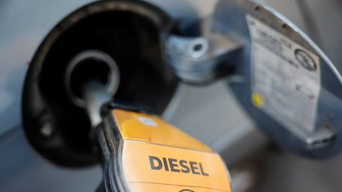 A fuel nozzle refuels a vehicle at a gas station as the German government's tax cut on fuel comes into effect, in Berlin, Germany, October 01, 2026