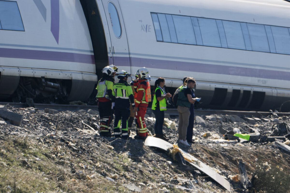 Rescue personnel work at the site of the collision of two high-speed trains between the towns of Mora and Orgaz, near Toledo, Spain, October 28, 2026. REUTERS