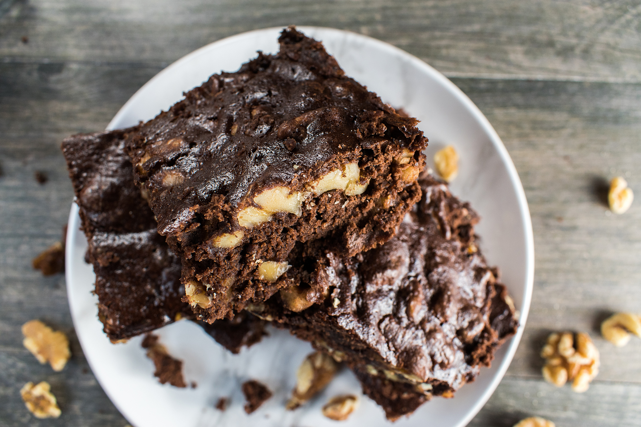 Εξωφρενικά καλό brownie με καρύδια