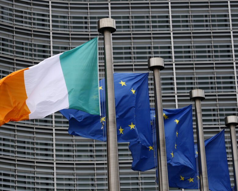 Brussels, Belgium. 6th Feb. 2019. European and Irish flags waving outside of the European Commission offices.