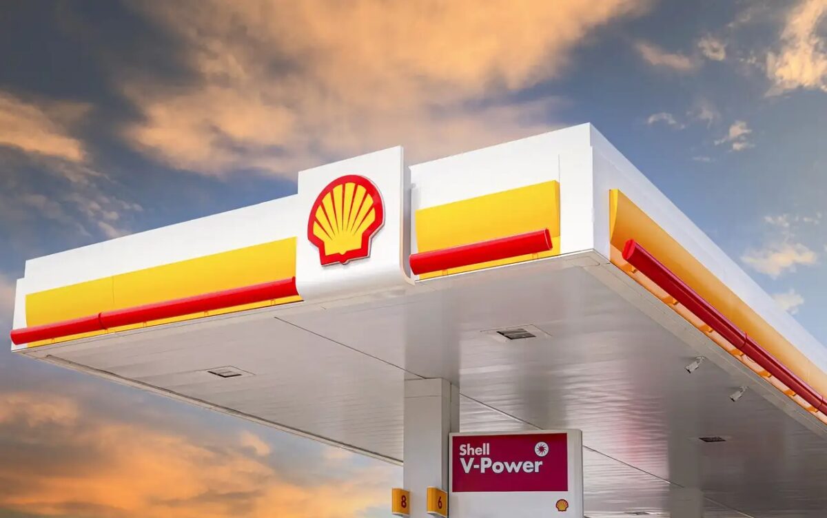 Shell: Οι ροές πετρελαίου από τη Μέση Ανατολή έχουν επιστρέψει κατά 80% στα προπολεμικά επίπεδα