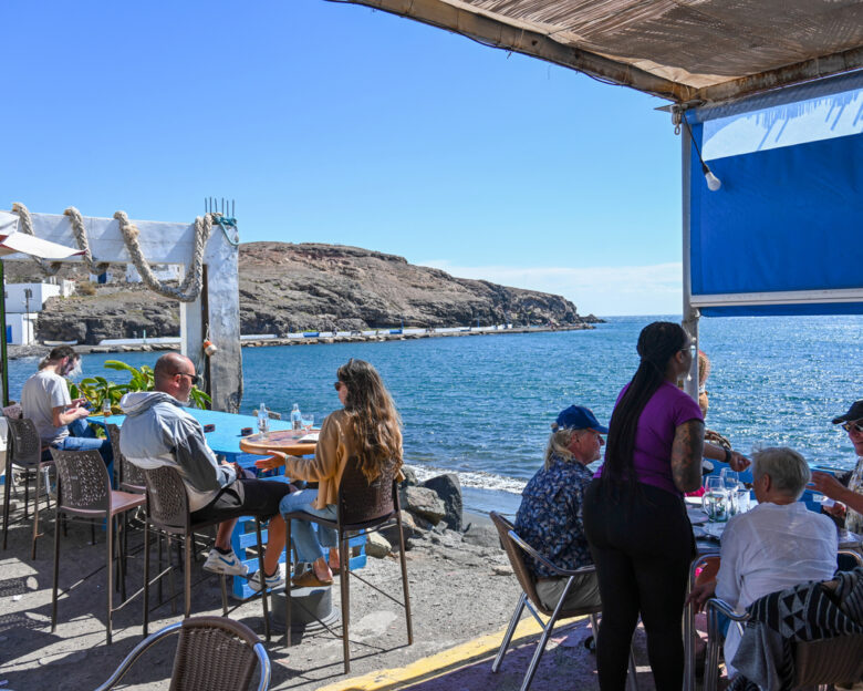 The terrace of the restaurant “La Barraca” directly on the Atlantic Ocean in Tarajalejo in the south of the island of Fuerteventura.
