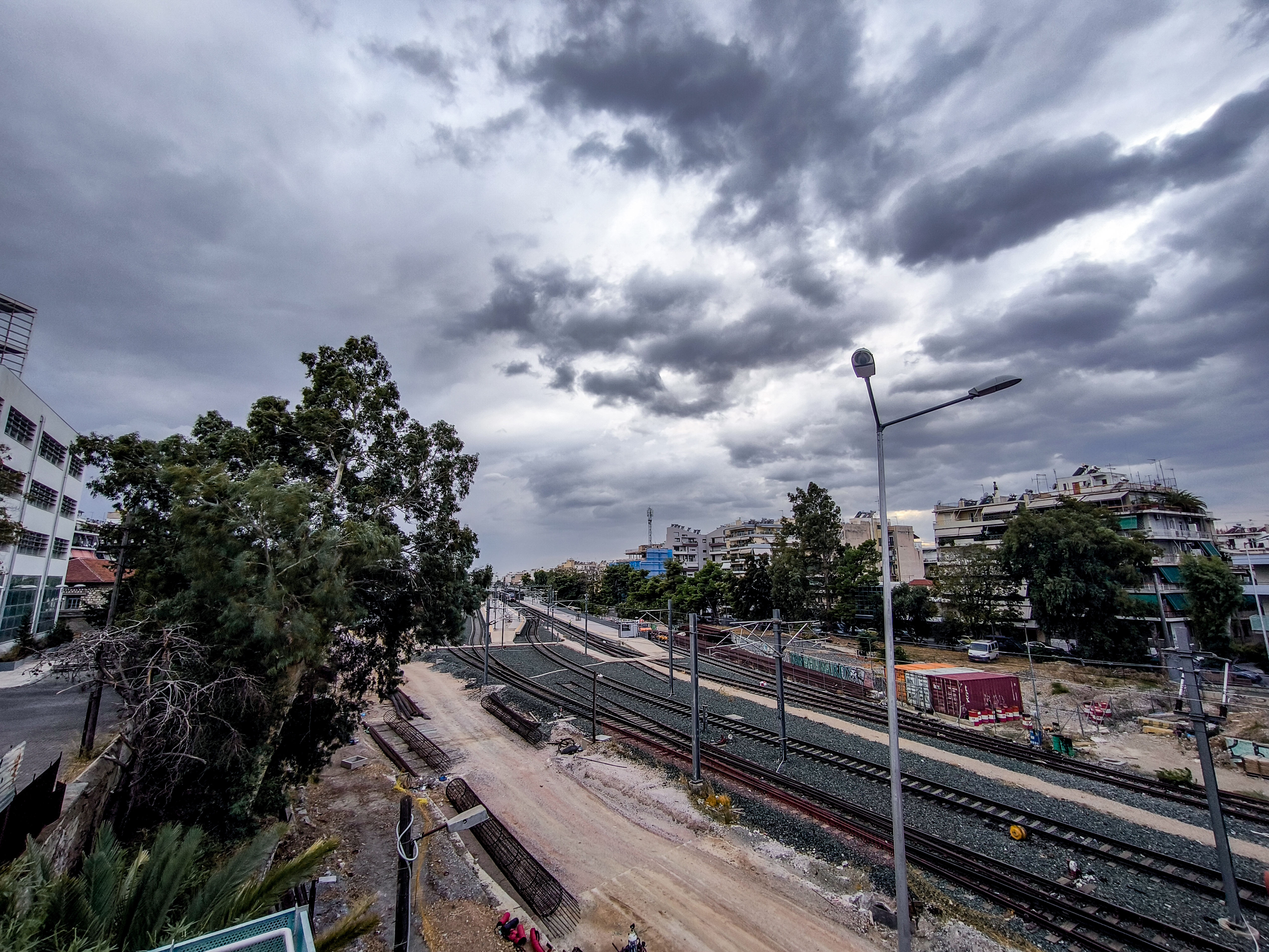 Καιρός αύριο: Συννεφιά και βροχές σε Έβρο και Νότια Πελοπόννησο – Μικρή άνοδος της θερμοκρασίας