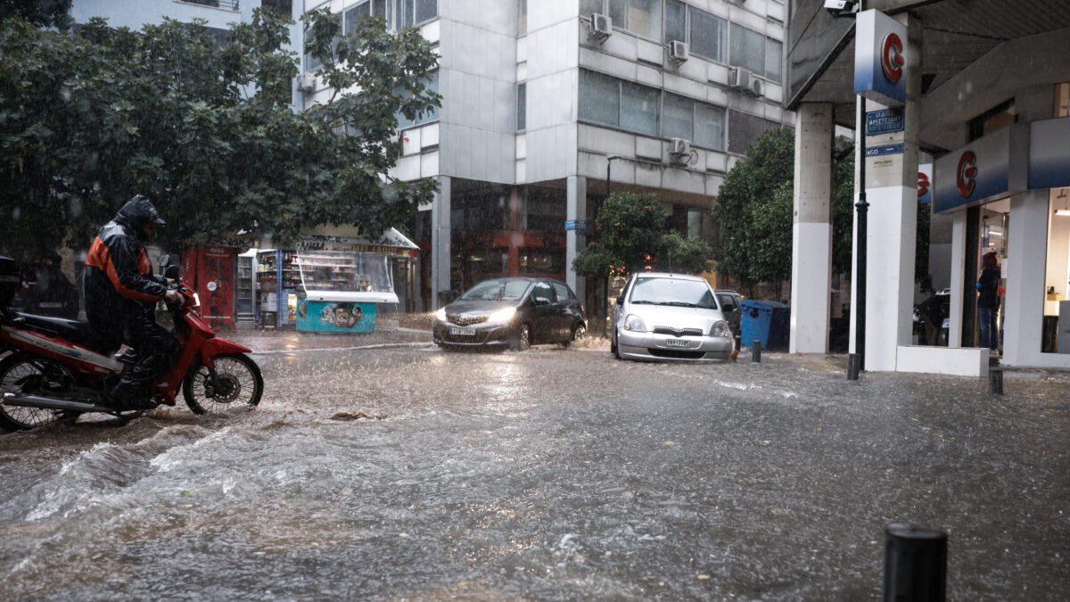 ΦΩΤΟΓΡΑΦΙΑ ΑΡΧΕΙΟΥ ΓΙΩΡΓΟΣ ΚΟΝΤΑΡΙΝΗΣ