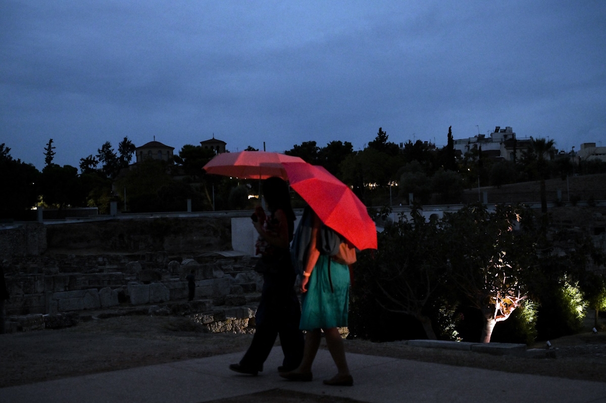 Καιρός αύριο: Βροχές και ισχυροί άνεμοι στα πελάγη - Στους 25 βαθμούς Κελσίου η θερμοκρασία