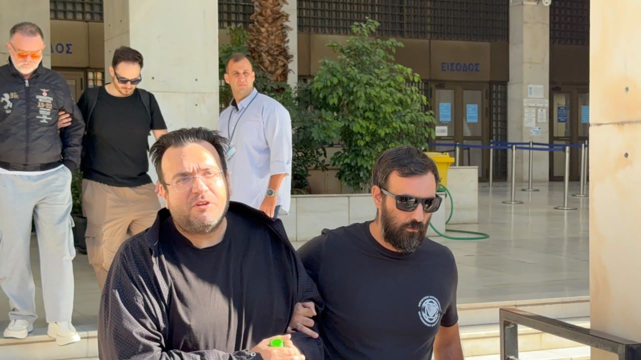 Ο Φίλιππος Καμπούρης μεταφέρεται από τη ΓΑΔΑ στην Ευελπίδων