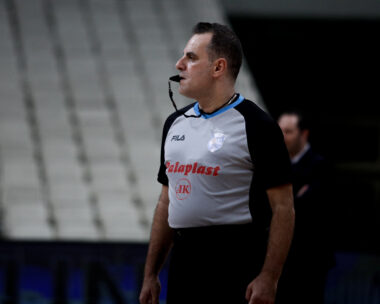 Ο Ηλίας Κορομηλάς