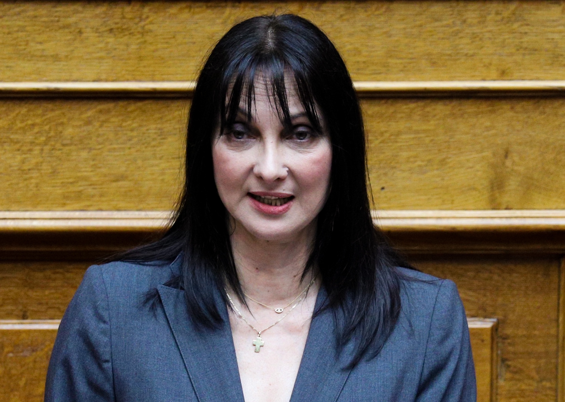 Έλενα Κουντουρά: Η Σίντι Κρόφορντ ζει μια τραγωδία, της έστειλα συλλυπητήρια για τον θάνατο του γιου της