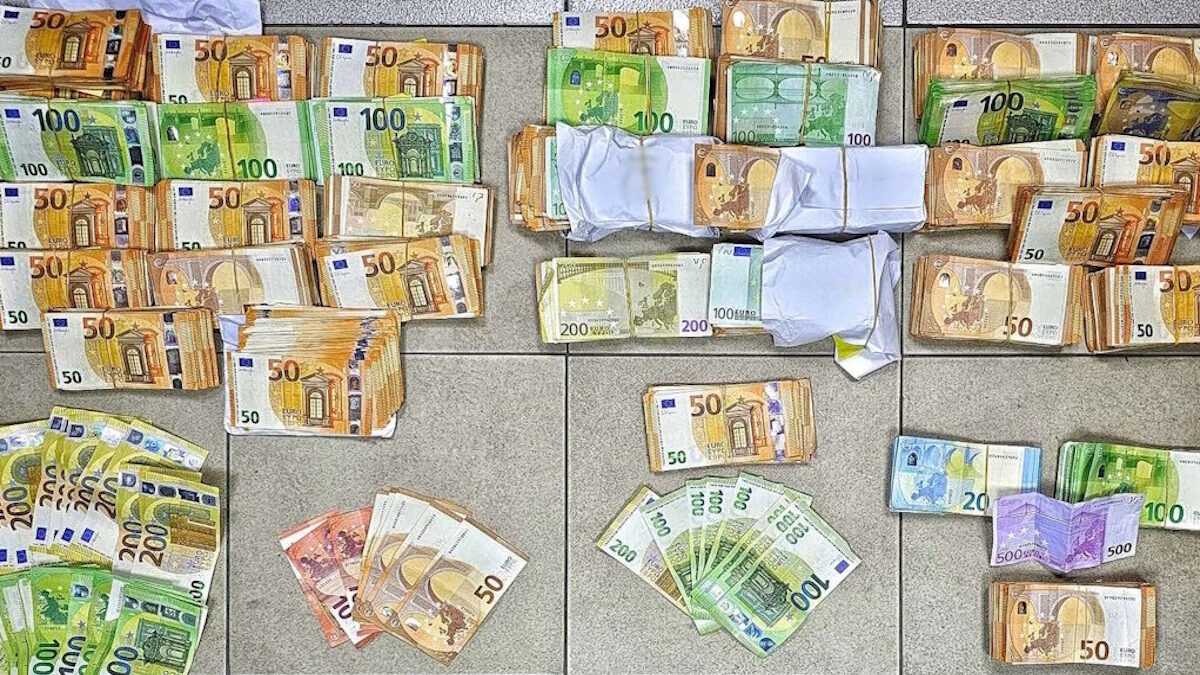 Η λεία του κυκλώματος / astynomia.gr