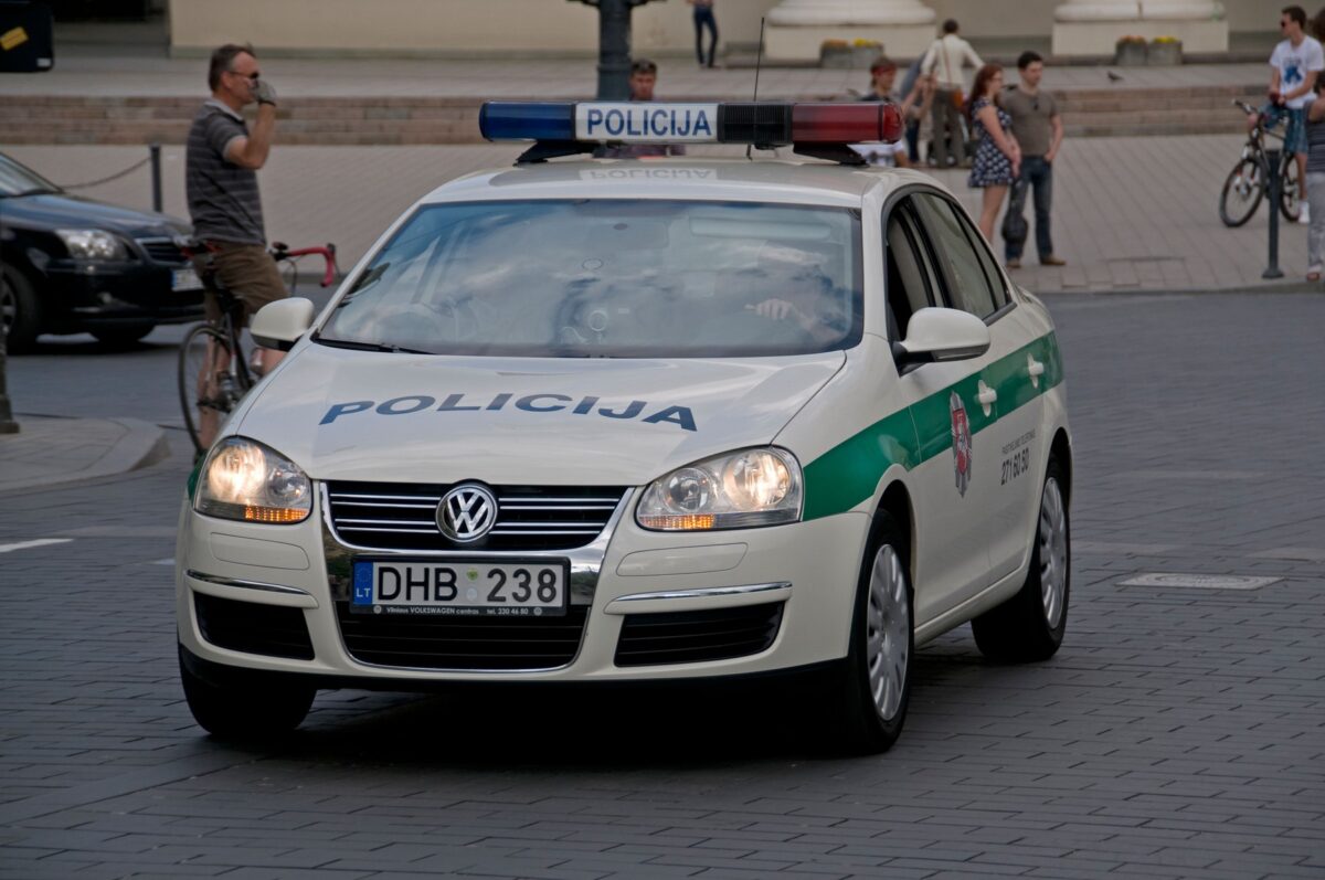 Λιθουανία: Δύο κατηγορούμενοι για τρομοκρατία και δολιοφθορά στον σταθμό της Starlink συνελήφθησαν στη Γερμανία