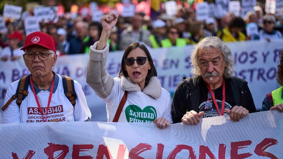 Pensioners and supporters march to defend their retirement rights in Madrid, Spain, Saturday, Oct. 24, 2026. (AP Photo/Bernat Armangue)